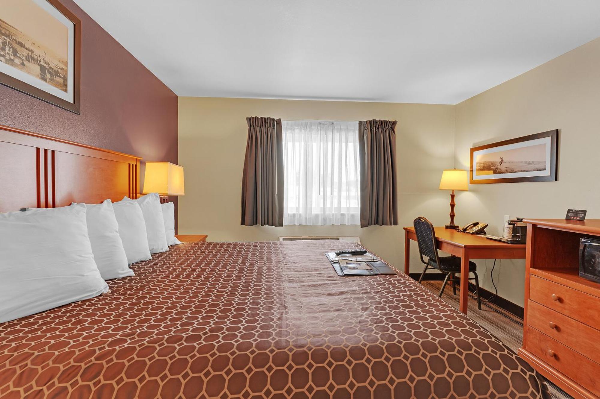 Bowman Lodge & Convention Center Bagian luar foto