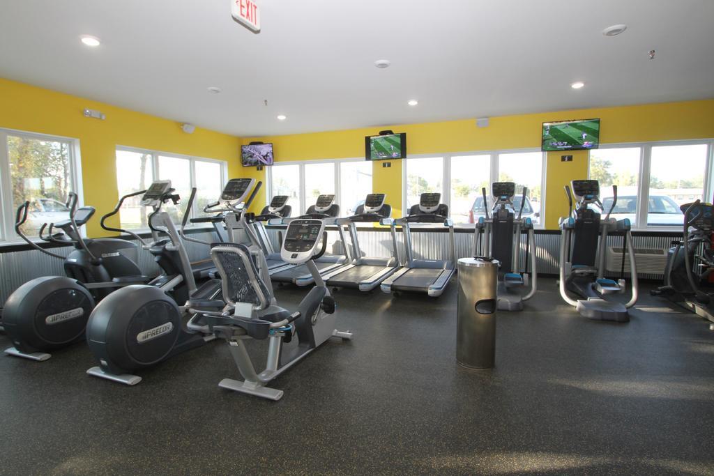 Bowman Lodge & Convention Center Bagian luar foto